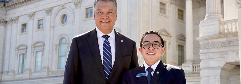 Noah Leiva_Senate Page Program_2